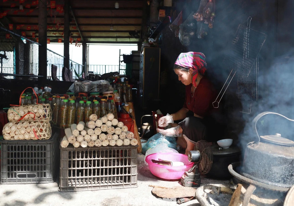 Đèo Đá Trắng có gì đặc biệt mà ai đi Tây Bắc cũng phải dừng chân? Đèo Đá Trắng có gì đặc biệt mà ai đi Tây Bắc cũng phải dừng chân?