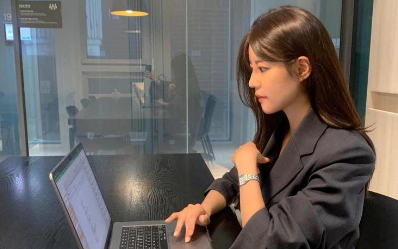 Đi học có thi cuối kỳ, đi làm có buổi đánh giá tái ký hợp đồng: Làm sao để không bị đánh rớt? Đi học có thi cuối kỳ, đi làm có buổi đánh giá tái ký hợp đồng: Làm sao để không bị đánh rớt?