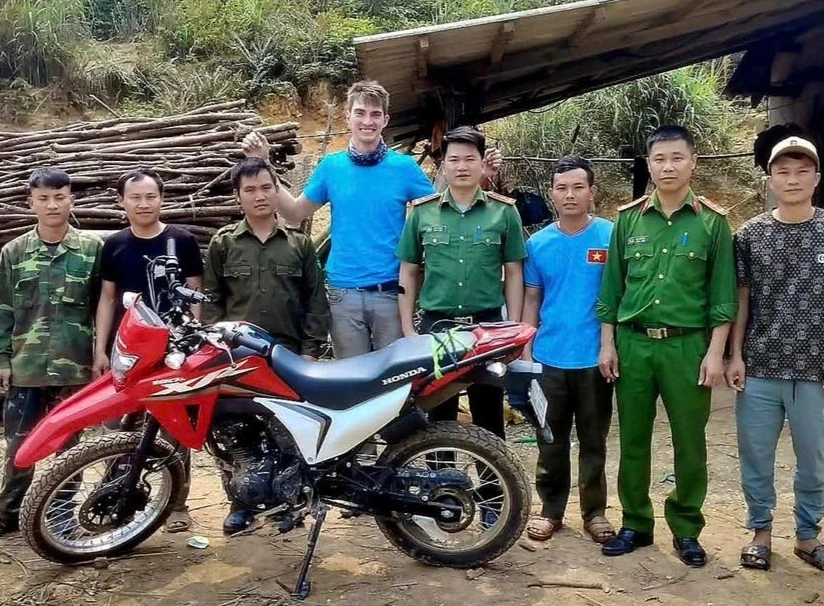 Đi theo Google Maps, khách Tây bị lạc đường ở Việt Nam và cái kết xúc động Đi theo Google Maps, khách Tây bị lạc đường ở Việt Nam và cái kết xúc động