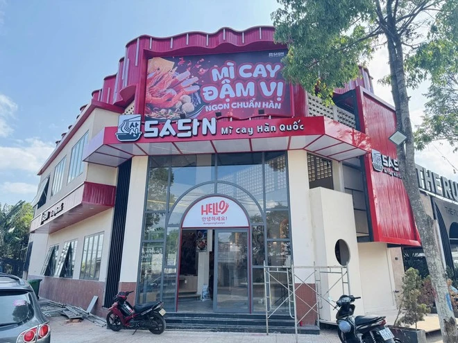 Diễn viên Quốc Trường đang làm gì với thương hiệu mì cay 7 cấp độ mà ôm mộng 1000 tỷ?