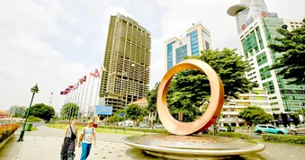 Điêu khắc công cộng: Điểm nhấn của hạ tầng văn hóa