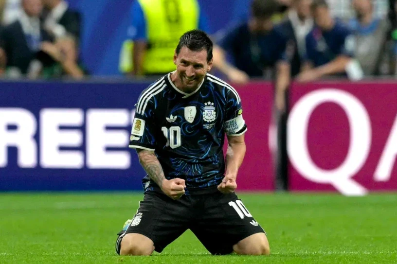 Điệu nhảy ngẫu hứng của Messi gây sốt mạng Điệu nhảy ngẫu hứng của Messi gây sốt mạng