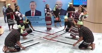 Điều thú vị về điệu múa Cheraw nghìn năm ở Ấn Độ