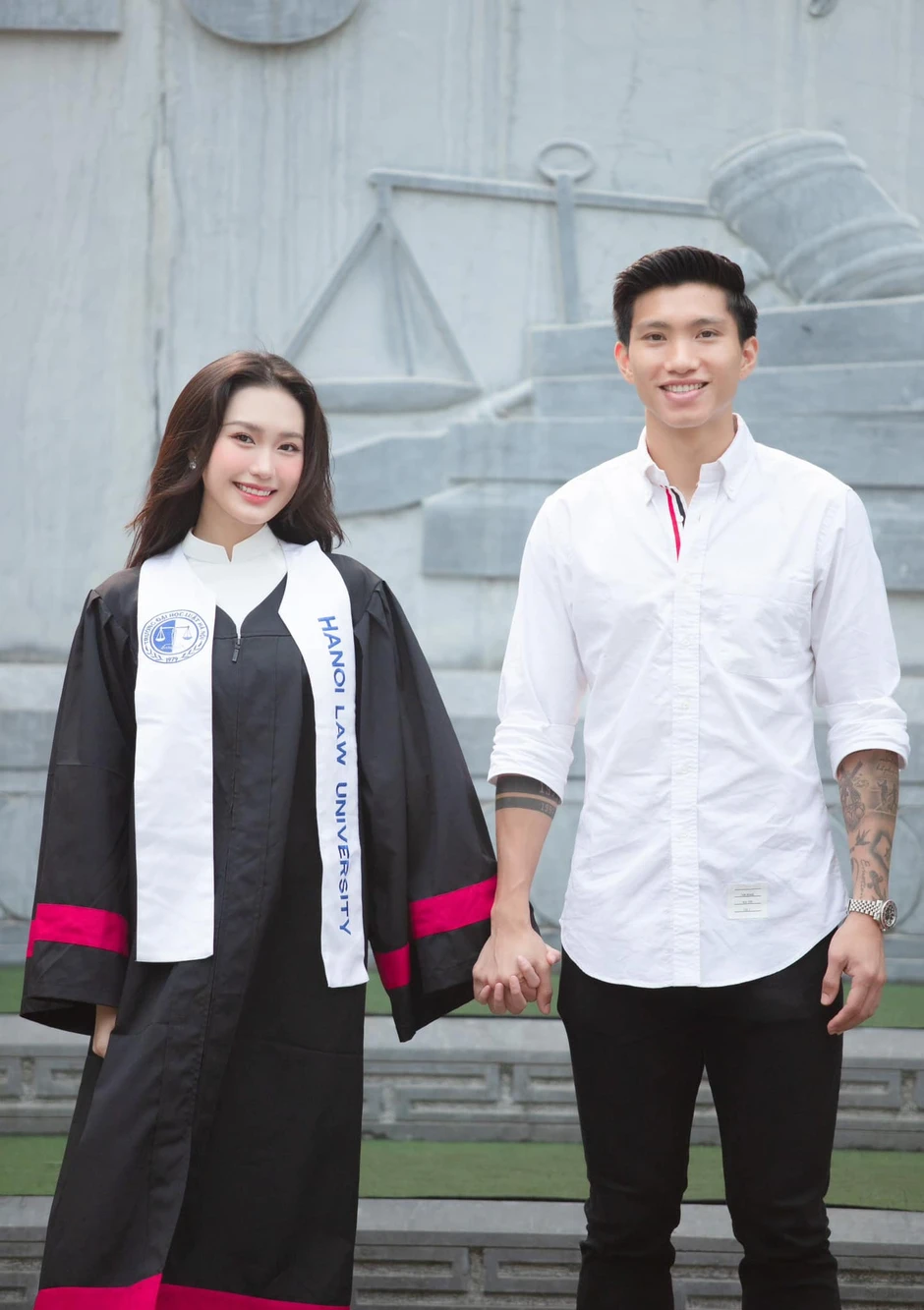 Doãn Hải My - vợ Văn Hậu nổi tiếng là "con ngoan trò giỏi", ai ngờ cũng có lúc "nổi loạn" thế này khi học Thạc sĩ Luật Doãn Hải My - vợ Văn Hậu nổi tiếng là "con ngoan trò giỏi", ai ngờ cũng có lúc "nổi loạn" thế này khi học Thạc sĩ Luật