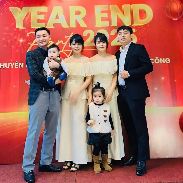 Độc lạ Thái Nguyên: Hai chị em song sinh rủ chồng ở chung nhà, áp dụng các quy tắc văn minh tình cảm Độc lạ Thái Nguyên: Hai chị em song sinh rủ chồng ở chung nhà, áp dụng các quy tắc văn minh tình cảm
