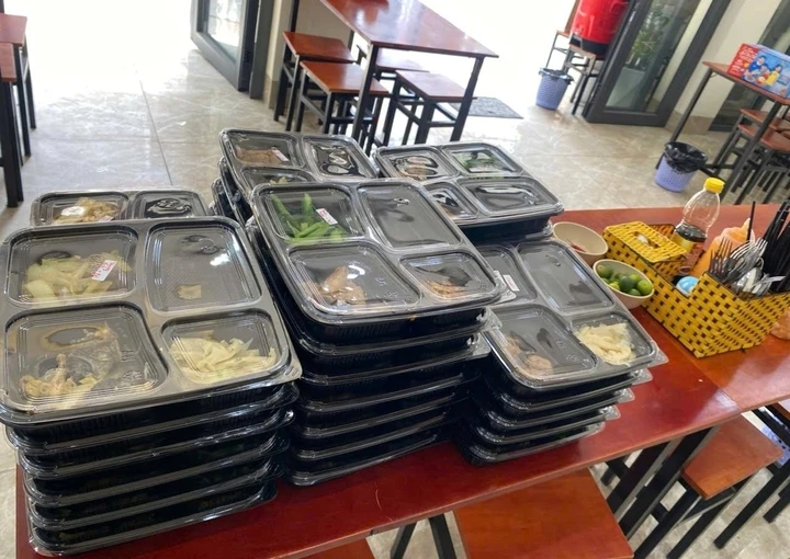 Đổi cách gom đơn hàng trước khi giao, tiểu thương bớt gánh nặng tiền xăng Đổi cách gom đơn hàng trước khi giao, tiểu thương bớt gánh nặng tiền xăng