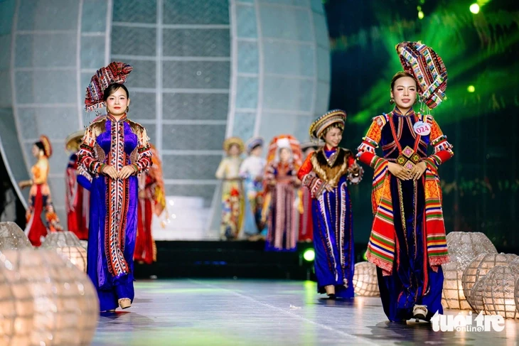 Đội ‘Vàng son tên Bác’ đoạt giải nhất Duyên dáng áo dài TP.HCM 2026 Đội ‘Vàng son tên Bác’ đoạt giải nhất Duyên dáng áo dài TP.HCM 2026