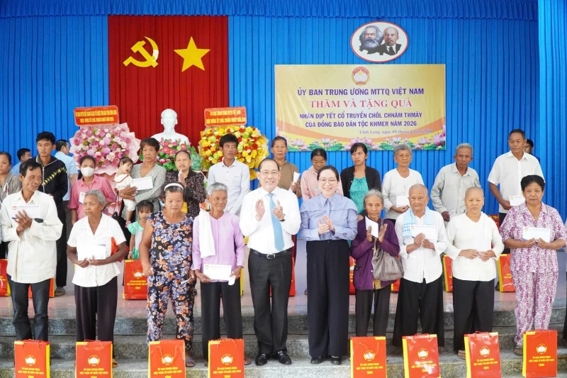 Đồng bào dân tộc Khmer vui mừng đón Tết cổ truyền Chôl Chnăm Thmây