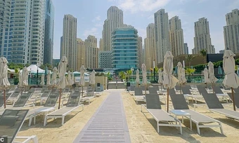 Dubai vắng vẻ 'chưa từng thấy'