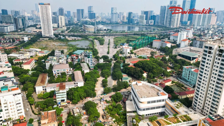 Đường nối Phạm Hùng - Lê Đức Thọ sắp được nối thông sau gần 10 năm vướng mặt bằng Đường nối Phạm Hùng - Lê Đức Thọ sắp được nối thông sau gần 10 năm vướng mặt bằng