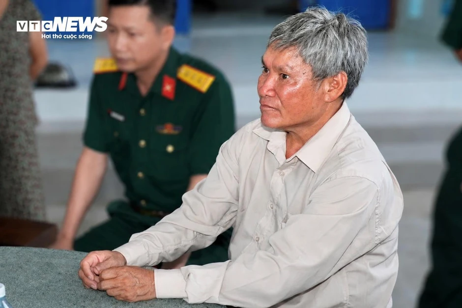 Em trai liệt sĩ Huỳnh Văn Quên: 'Mẹ kể về anh Hai rất nhiều'