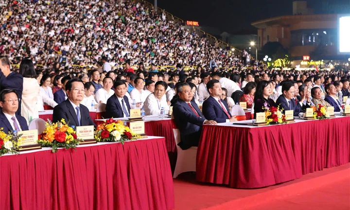 Festival 'Về miền di sản Bắc Ninh 2026' : Vinh danh tranh Đông Hồ Festival 'Về miền di sản Bắc Ninh 2026' : Vinh danh tranh Đông Hồ