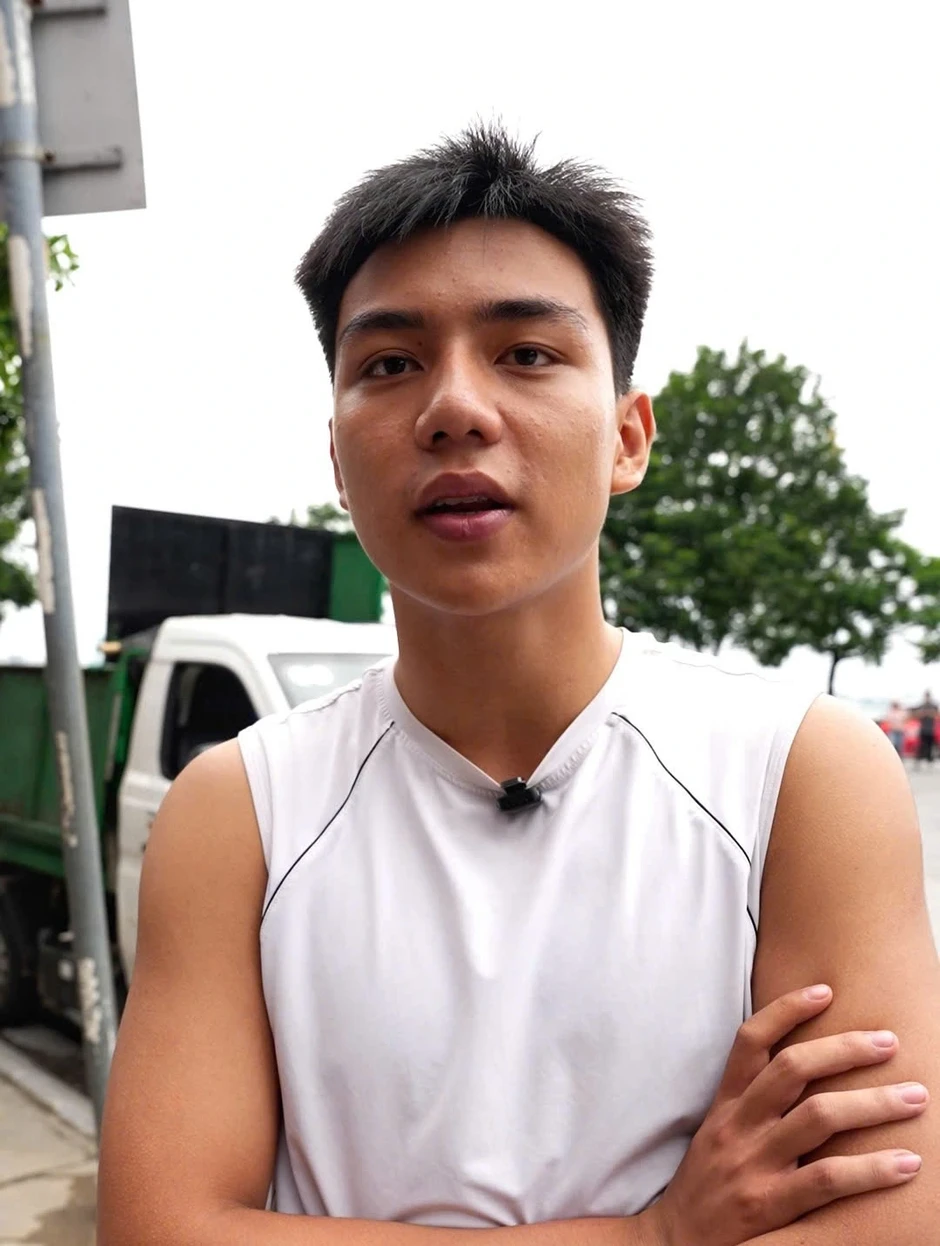 Gặp nhóm thanh niên giải cứu 3 người trong vụ cháy 5 người tử vong ở Hà Nội Gặp nhóm thanh niên giải cứu 3 người trong vụ cháy 5 người tử vong ở Hà Nội