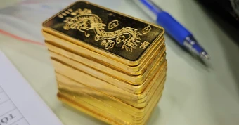 Giá vàng giảm gần 6 triệu đồng trong 1 tuần: Người mua vàng ngày Thần Tài đến giờ lỗ bao nhiêu?