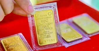 Giá vàng hôm nay 27/3 rơi thẳng đứng, vàng phi SJC còn 15,5 triệu đồng/chỉ