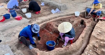 Giải mã dấu tích lò nung mới phát hiện tại thành cổ Châu Sa