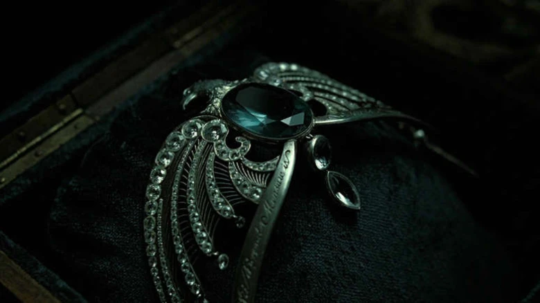 Giải mã tất cả 7 Trường Sinh Linh Giá trong Harry Potter