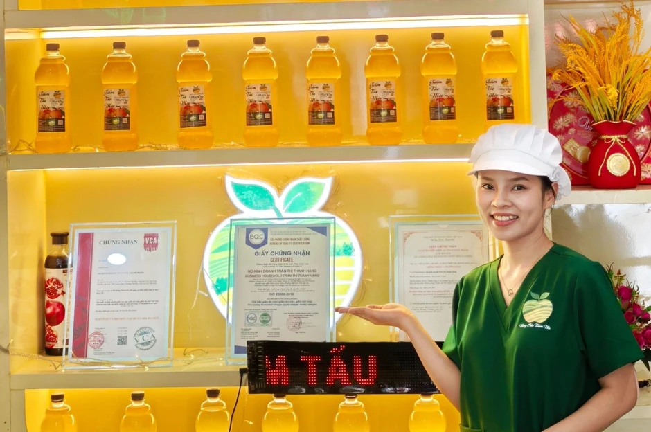 Giấm táo mèo Trạm Tấu và hành trình nâng tầm nông sản vùng cao Giấm táo mèo Trạm Tấu và hành trình nâng tầm nông sản vùng cao