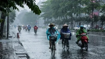 Gió mùa Đông Bắc gây mưa dông diện rộng, cảnh báo nguy cơ mưa đá và gió giật mạnh