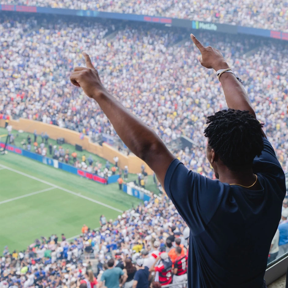 Giới siêu giàu xem World Cup: Đi trực thăng, chi triệu USD mua “riêng tư”
