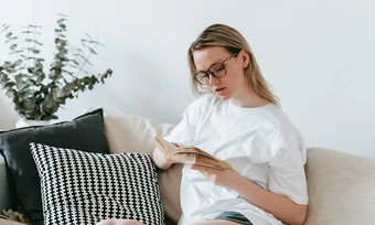 Giới trẻ học cách sống 'như bà ngoại'