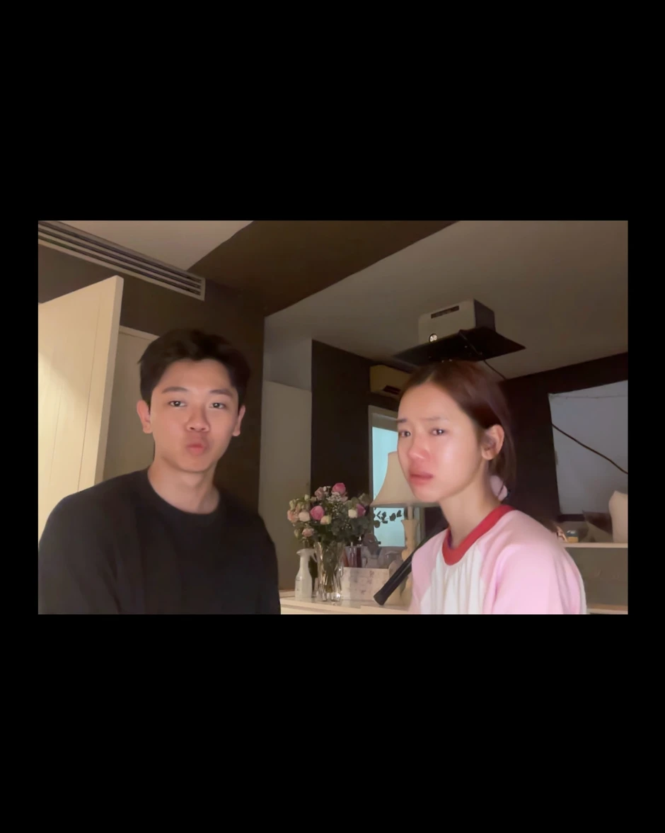 Hà Còi bất ngờ cầu hôn Meichan Hà Còi bất ngờ cầu hôn Meichan