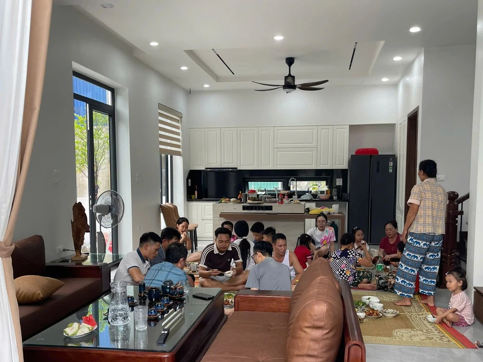 Hà Nội: Bốn anh em xây nhà chung cổng, sống êm ấm ở mảnh đất 530m2