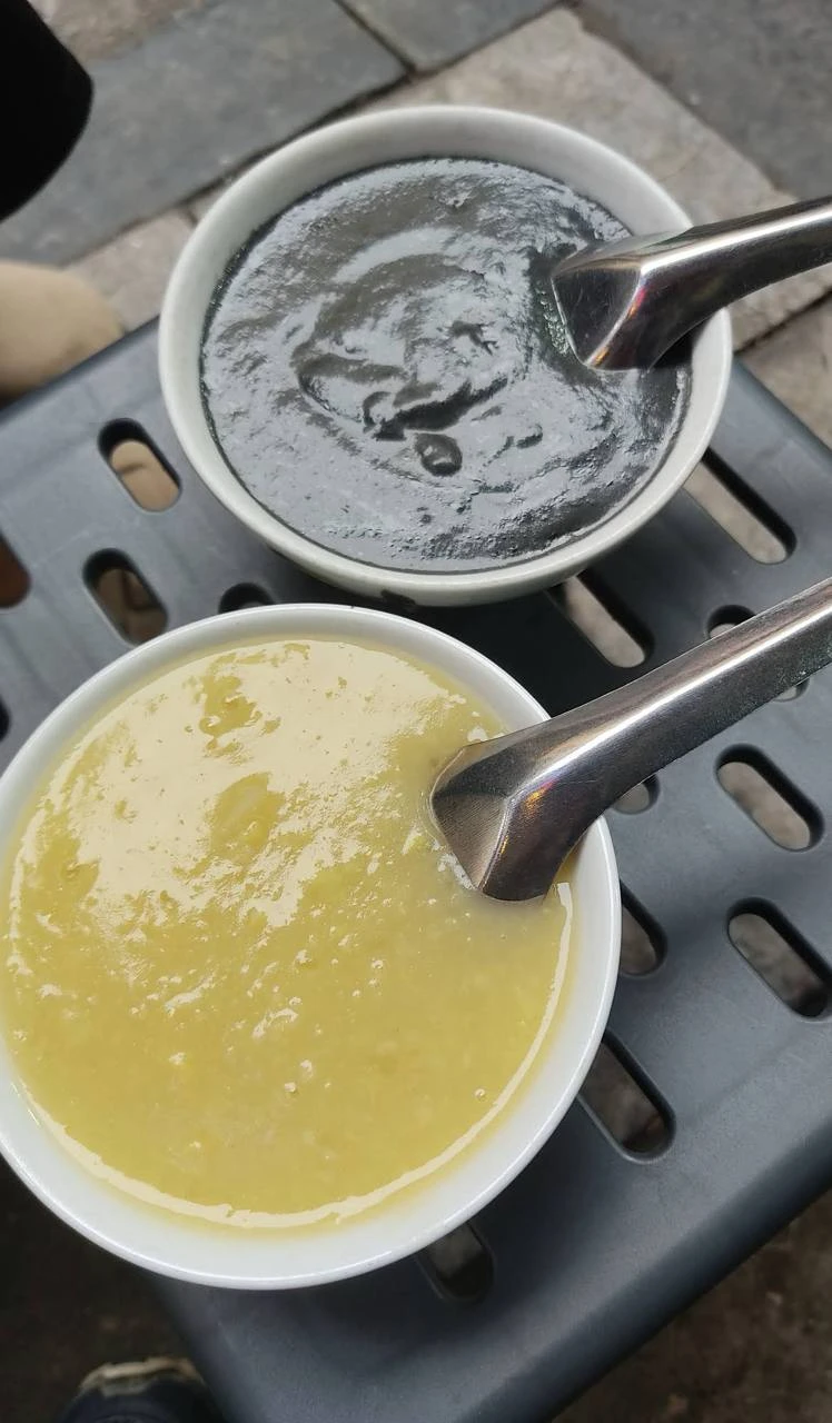 Hà Nội có hàng chè do vợ một nghệ sĩ cả nước đều biết mặt gây dựng, mỗi năm chỉ mở đúng 6 tháng rồi đóng cửa