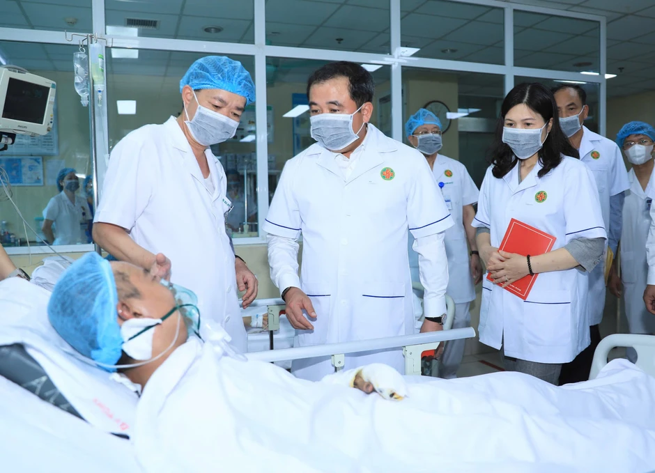 Hà Nội hỗ trợ 382 triệu đồng cho các nạn nhân trong vụ cháy khiến 5 người tử vong Hà Nội hỗ trợ 382 triệu đồng cho các nạn nhân trong vụ cháy khiến 5 người tử vong