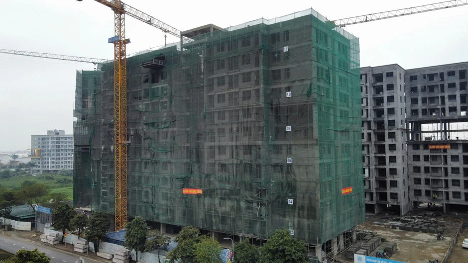 Hà Nội lên tiếng vụ dân ở 'khu nhà giàu' bốc thăm giành suất mua NƠXH Hà Nội lên tiếng vụ dân ở 'khu nhà giàu' bốc thăm giành suất mua NƠXH