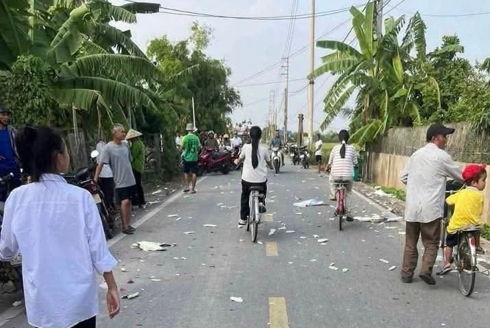 Hải Phòng: 2 người nhập viện sau tiếng nổ lớn Hải Phòng: 2 người nhập viện sau tiếng nổ lớn