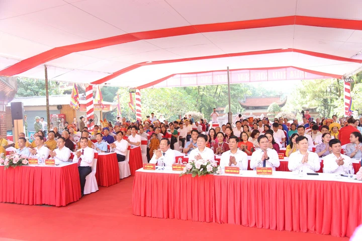Hải Phòng: Tưởng niệm 584 năm ngày mất của Anh hùng dân tộc Nguyễn Trãi Hải Phòng: Tưởng niệm 584 năm ngày mất của Anh hùng dân tộc Nguyễn Trãi