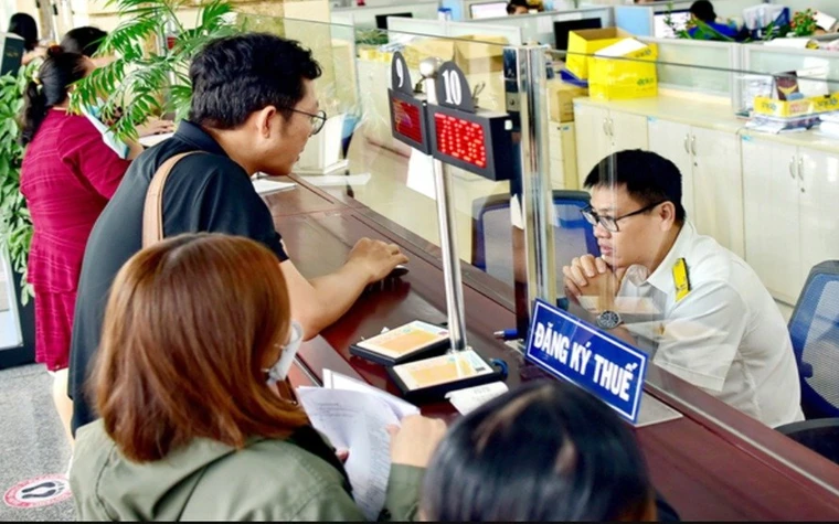 Hành khách đi máy bay đặc biệt chú ý quy định mới đã bắt đầu áp dụng từ ngày 1/7 Hành khách đi máy bay đặc biệt chú ý quy định mới đã bắt đầu áp dụng từ ngày 1/7