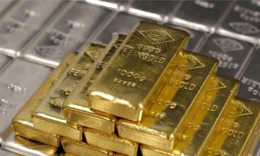 Hi hữu: Người đàn ông vứt bỏ nhầm 20 thỏi vàng vào thùng rác công cộng Hi hữu: Người đàn ông vứt bỏ nhầm 20 thỏi vàng vào thùng rác công cộng