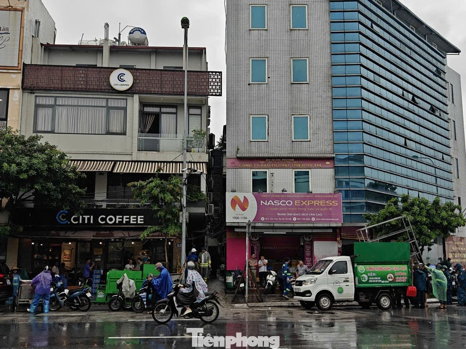 Hiện trường vụ cháy nhà 5 người tử vong ở Hà Nội