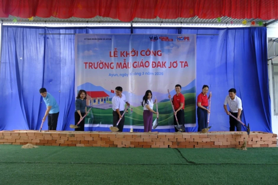 Hơn 1.000 học sinh Gia Lai có nhà vệ sinh mới Hơn 1.000 học sinh Gia Lai có nhà vệ sinh mới