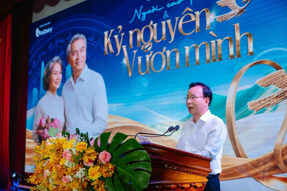 Hơn 1.400 người tham gia sự kiện “Người cao tuổi và Kỷ nguyên vươn mình” Hơn 1.400 người tham gia sự kiện “Người cao tuổi và Kỷ nguyên vươn mình”