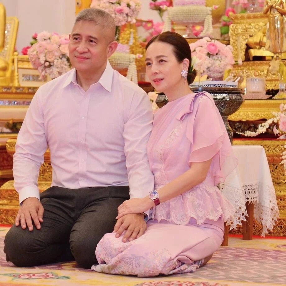 Hôn nhân của Madam Pang và chồng Đại tá Hôn nhân của Madam Pang và chồng Đại tá