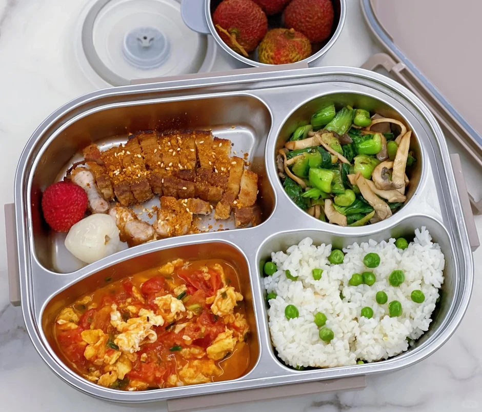 Hộp cơm của bà mẹ cho con trai cấp 2: Sự quan tâm yêu thương trong từng bữa ăn