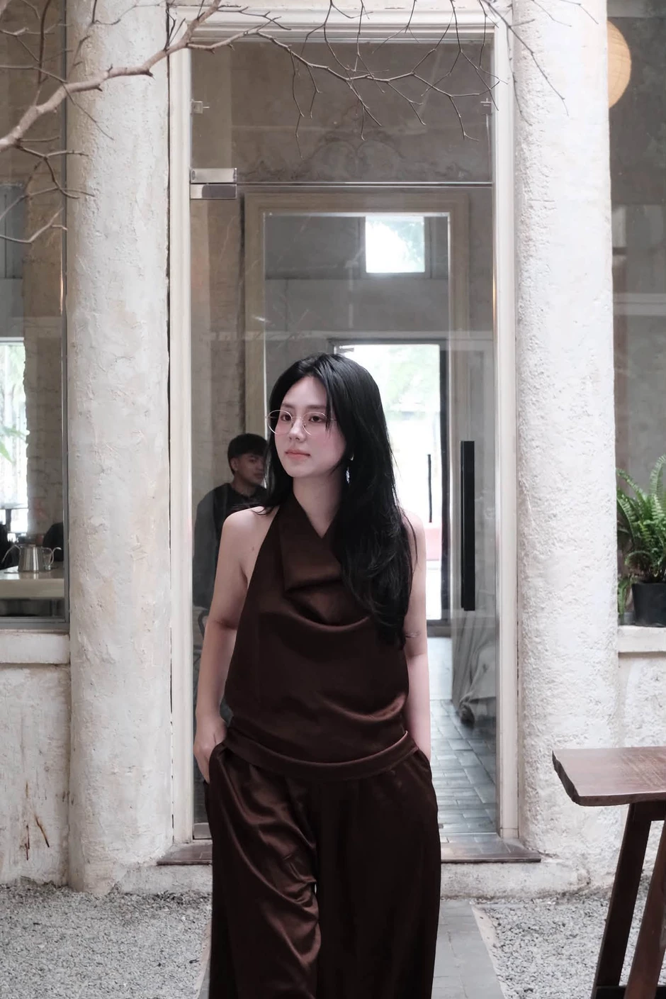 Hot girl Vật lý Minh Thu bất ngờ thông báo "cập bến" trời Âu Hot girl Vật lý Minh Thu bất ngờ thông báo "cập bến" trời Âu