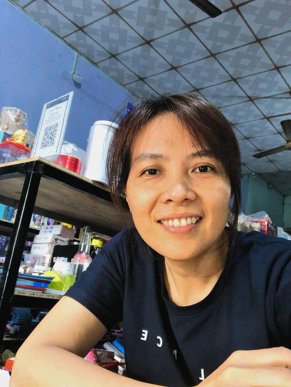 Khách Trung Quốc trả thừa hơn 7 triệu, chủ cửa hàng ở TP.HCM có hành động 'ghi điểm' Khách Trung Quốc trả thừa hơn 7 triệu, chủ cửa hàng ở TP.HCM có hành động 'ghi điểm'