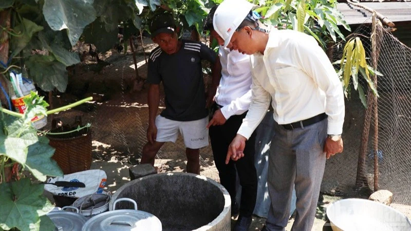 Khánh Hòa: “Khát” nước sạch giữa mùa nắng nóng Khánh Hòa: “Khát” nước sạch giữa mùa nắng nóng