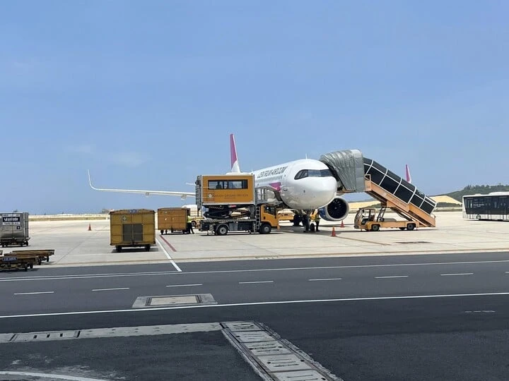 Khánh Hoà mở đường bay mới, kết nối liên kết vùng với Quảng Trị Khánh Hoà mở đường bay mới, kết nối liên kết vùng với Quảng Trị