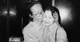 Khánh Ly nói thẳng lý do được Trịnh Công Sơn thương: "Tôi là người tuyệt đối vâng lời, bảo hát là hát"