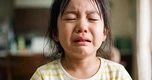 Không mắng nhiếc, phàn nàn 1 lời, nhưng đây là kiểu bà mẹ khiến con cái khiếp sợ và ám ảnh nhất!