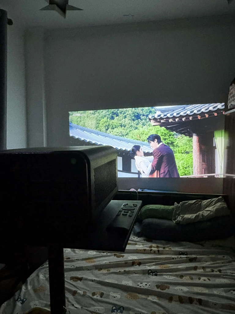 Không mua nổi nhà, thà làm “công chúa phòng trọ”: Thoát cảnh gánh nợ hàng chục năm, có tiền thì thuê nhà xịn Không mua nổi nhà, thà làm “công chúa phòng trọ”: Thoát cảnh gánh nợ hàng chục năm, có tiền thì thuê nhà xịn