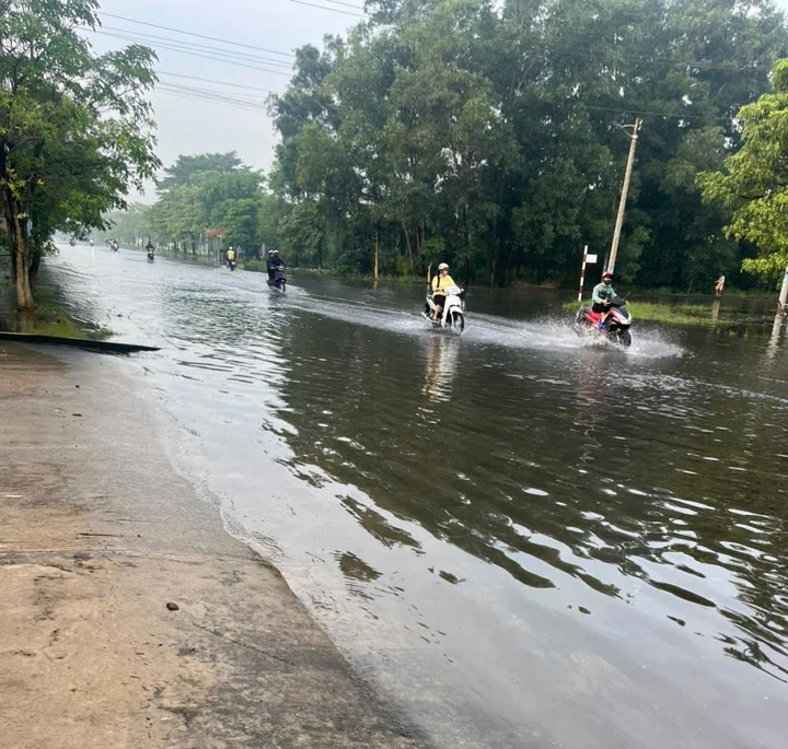 Khu công nghiệp ở Tây Ninh 'cầu cứu' vì bị ngập gần 1 tuần Khu công nghiệp ở Tây Ninh 'cầu cứu' vì bị ngập gần 1 tuần