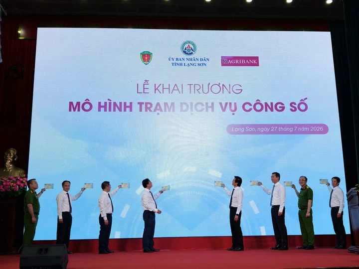 Lạng Sơn thí điểm Trạm dịch vụ công số: Công nghệ xóa bỏ rào cản hành chính Lạng Sơn thí điểm Trạm dịch vụ công số: Công nghệ xóa bỏ rào cản hành chính
