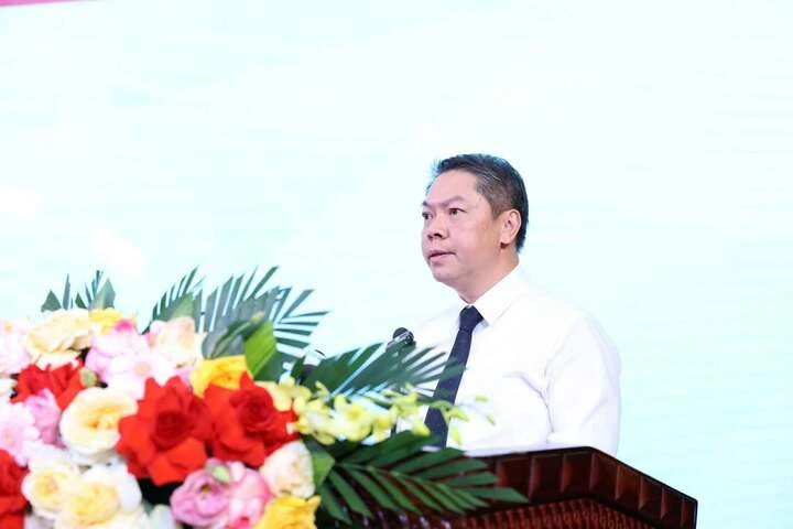 Lạng Sơn thí điểm Trạm dịch vụ công số: Công nghệ xóa bỏ rào cản hành chính Lạng Sơn thí điểm Trạm dịch vụ công số: Công nghệ xóa bỏ rào cản hành chính