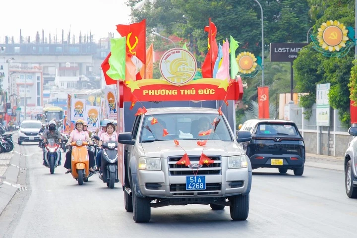 Lãnh đạo 'phường hạnh phúc' ở TP.HCM: 'Chúng tôi không tạo thêm một phong trào hay một danh hiệu' Lãnh đạo 'phường hạnh phúc' ở TP.HCM: 'Chúng tôi không tạo thêm một phong trào hay một danh hiệu'